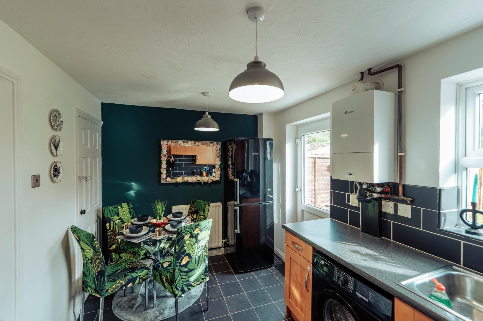 2 Bedroom Peaceful Home, Colchester Mile End 外观 照片